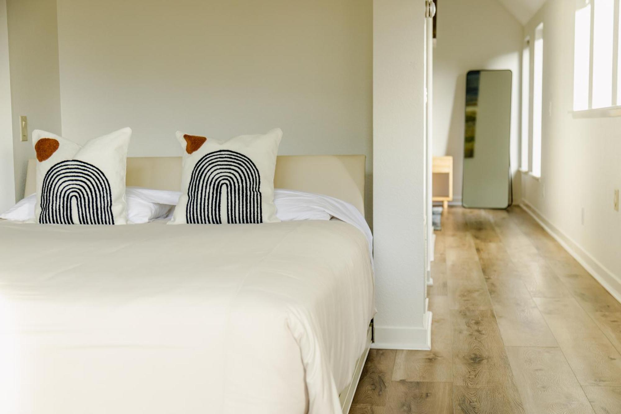 Scp Mendocino And Farm Hotel